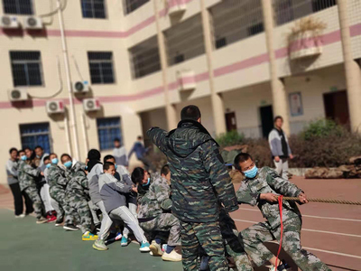 威海文登区初中生泡吧夜不归宿管教口碑排名_，难道我们不能深入了解？