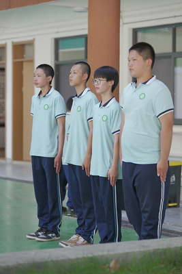潍坊安丘市小学封闭式学校学费多少钱_，背后隐藏着怎样的逻辑？